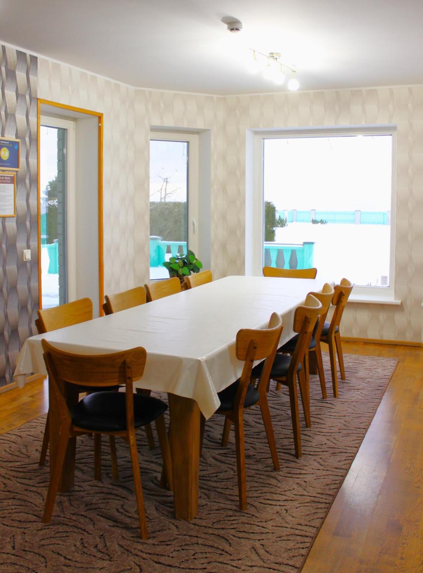 Raja Lake House Eksteriør billede